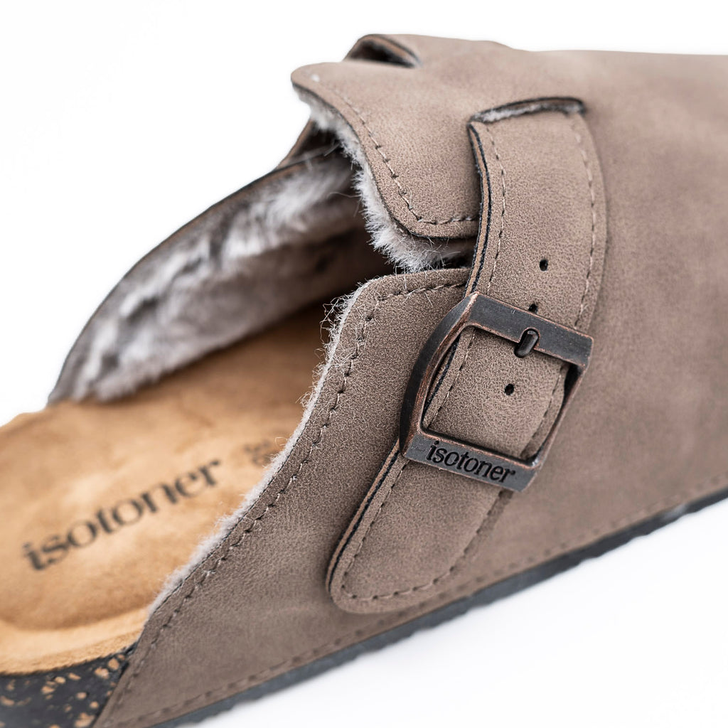Pantoufles mules taupe ISOTONER