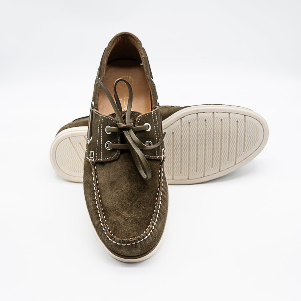 Bateaux Hugo Olive  ATELIER TROPEZIEN