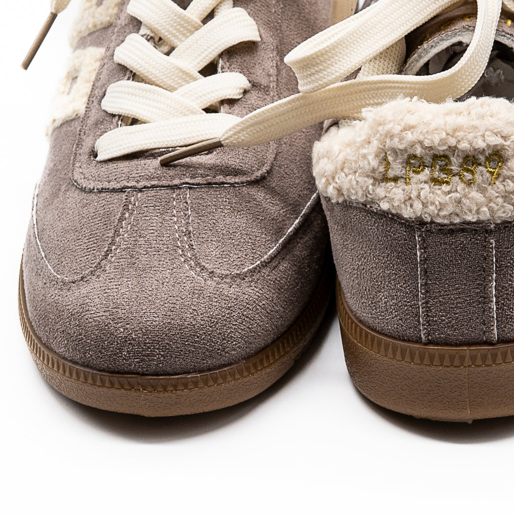 Sneakers Maria Taupe suédine LES PETITES BOMBES